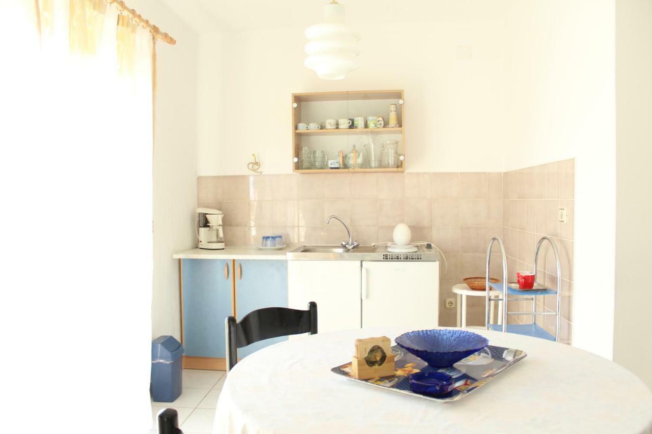 Tribunj Apartmani Ngoại thất bức ảnh